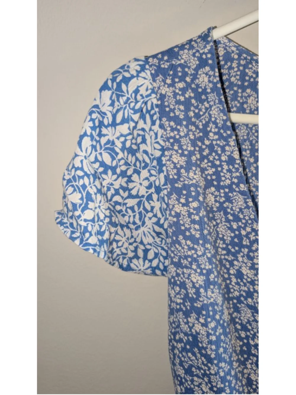 American Eagle Blue & White Floral Wrap Dress, Size S, womens - Picture 5 of 8